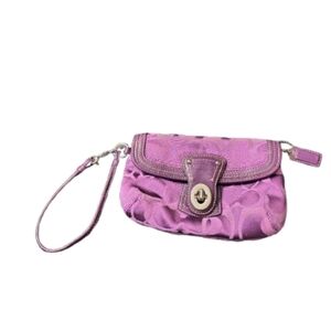 Vintage Coach Turn Lock Purple Wristlet